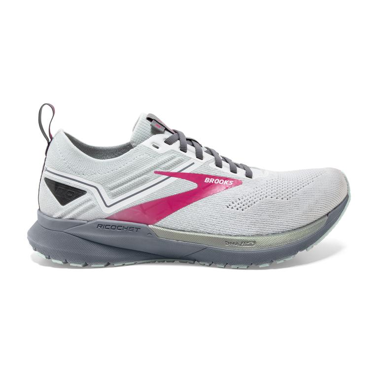 Brooks RICOCHET 3 Lightweight Road Running Shoes Womens Outlet - White/Ice Flow/Pink (DVO890623)